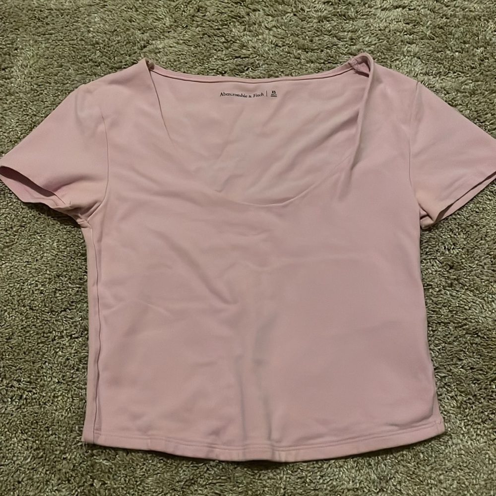 Abercrombie Seamless Scoop Neck Crop Tee